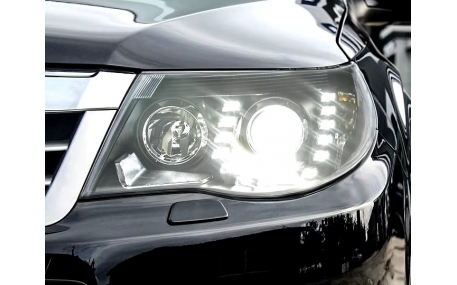 Фары передние Subaru Forester 2008-2012