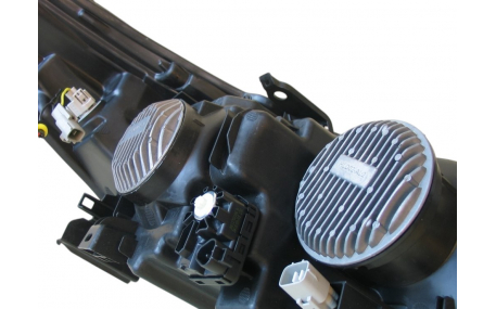 Фары передние Toyota Highlander 2017-2020