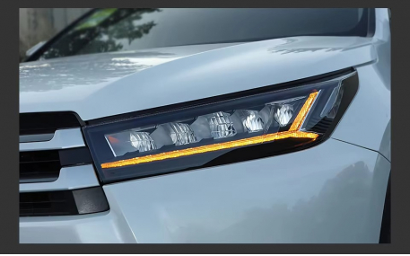 Фары передние Toyota Highlander 2017-2020