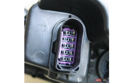 Фары передние Volkswagen Jetta