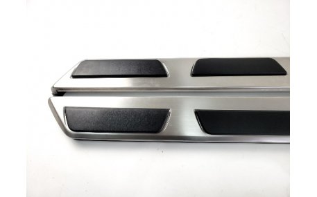 Подножки Audi Q3