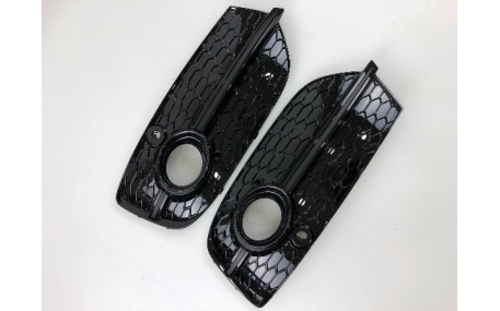 Решетки бампера Audi Q3 2011-2014