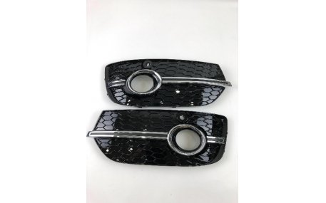 Решетки бампера Audi Q3 2011-2014