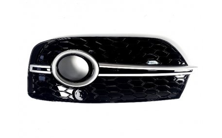 Решетки бампера Audi Q3 2011-2014