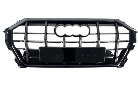 Решетка радиатора Audi Q3 2018-2022