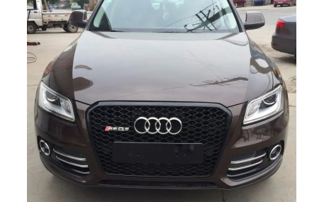 Решетка радиатора Audi Q5 2012-2016