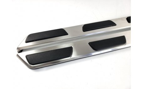 Подножки Audi Q7