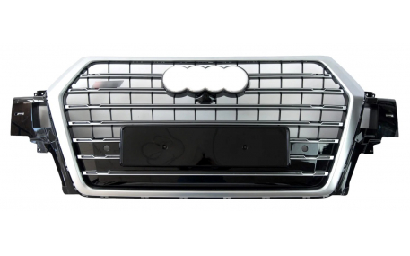 Решетка радиатора Audi Q7