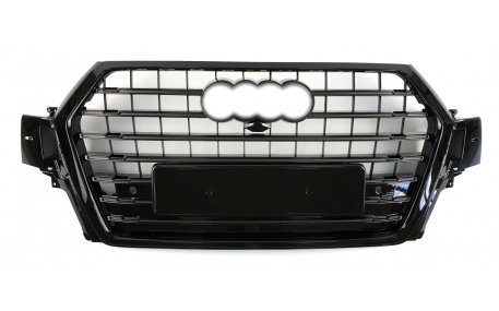 Решетка радиатора Audi Q7