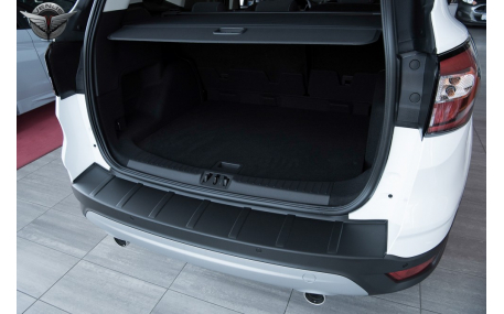 Накладка на задний бампер Ford Kuga MK2