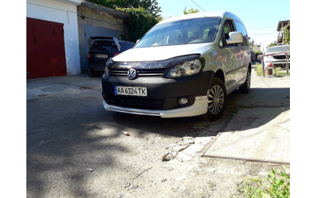 Накладка передняя Volkswagen Caddy