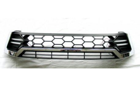 Решетка радиатора Toyota Hilux 2015-2017