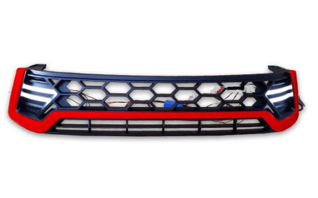 Решетка радиатора Toyota Hilux 2015-2017