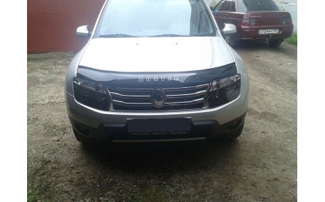 Дефлектор капота Renault Duster