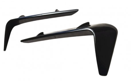 Накладка передняя Land Rover Defender L663