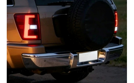 Фонари задние JEEP Grand Cherokee WK