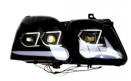 Фары передние Lexus LX470