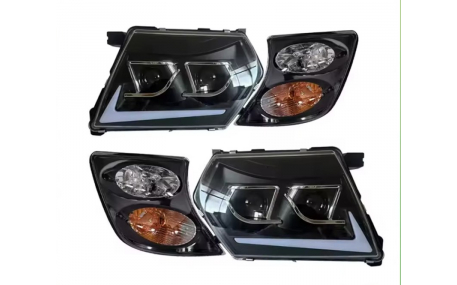 Фары передние Nissan Patrol Y61 1997-2003