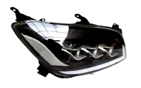 Фары передние Toyota RAV4 2005-2009