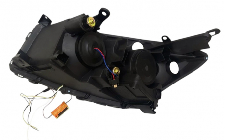 Фары передние Toyota RAV4 2005-2009