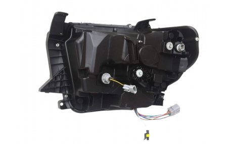 Фары передние Toyota Tundra 2014-2021