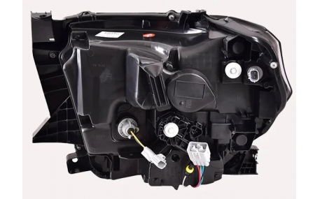 Фары передние Toyota Tundra 2014-2021