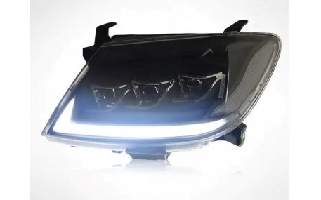 Фары передние Toyota Hilux 2005-2011