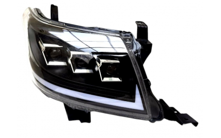 Фары передние Toyota Hilux 2011-2015