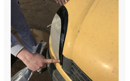 Ресницы Renault Kangoo