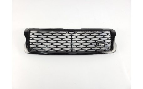 Решетка радиатора Range Rover Vogue 2012-2017