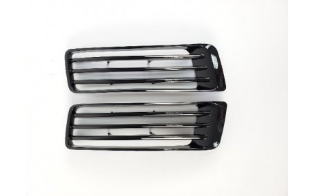 Решетка радиатора Range Rover Vogue 2012-2017