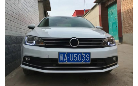 Фары передние Volkswagen Jetta