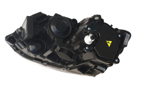 Фары передние Volkswagen Polo