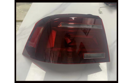Фонари задние Volkswagen Passat B7