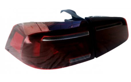 Фонари задние Volkswagen Passat B7