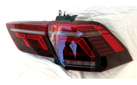 Фонари задние Volkswagen Tiguan 2016-2020
