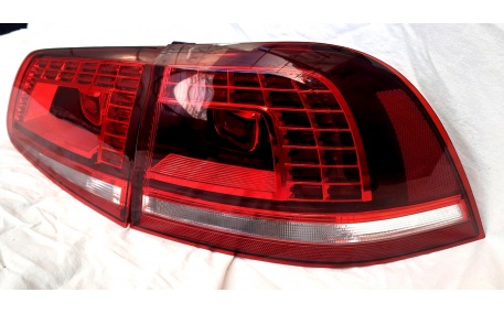 Фонари задние Volkswagen Touareg