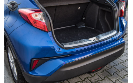 Накладка на задний бампер Toyota C-HR