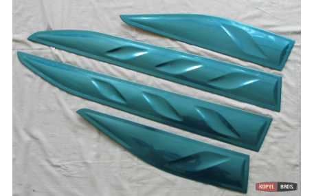 Молдинги дверей Toyota C-HR