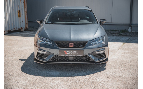 Накладка передняя Seat Leon 2016-2020