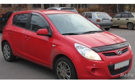 Дефлектор капота Hyundai i20