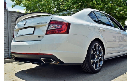 Накладка задняя Skoda Octavia A7 RS