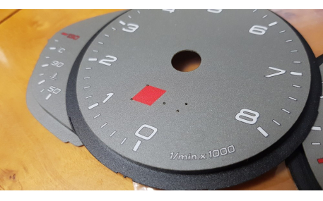 Шкалы приборов AUDI S8 D4