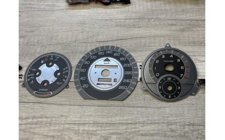 Шкалы приборов Mercedes E-class W124