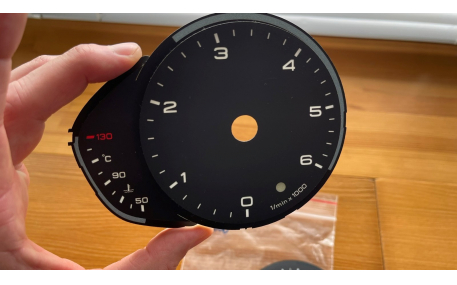 Шкалы приборов AUDI A8 D4