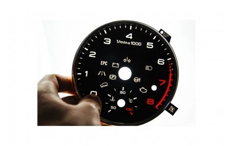 Шкалы приборов AUDI Q3