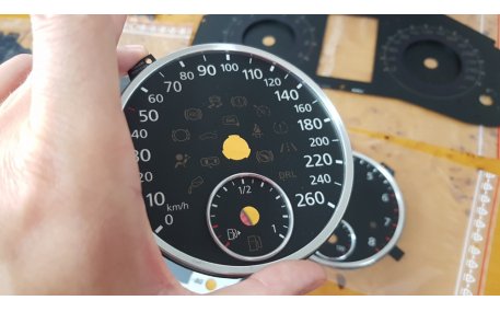 Шкалы приборов Volkswagen Tiguan