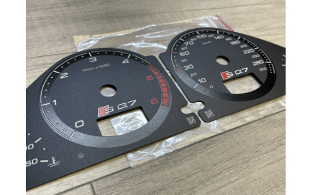 Шкалы приборов AUDI