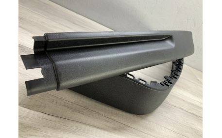 Накладка передняя Volkswagen Golf 3