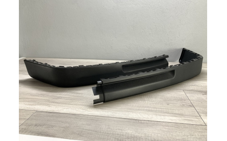 Накладка передняя Volkswagen Golf 3